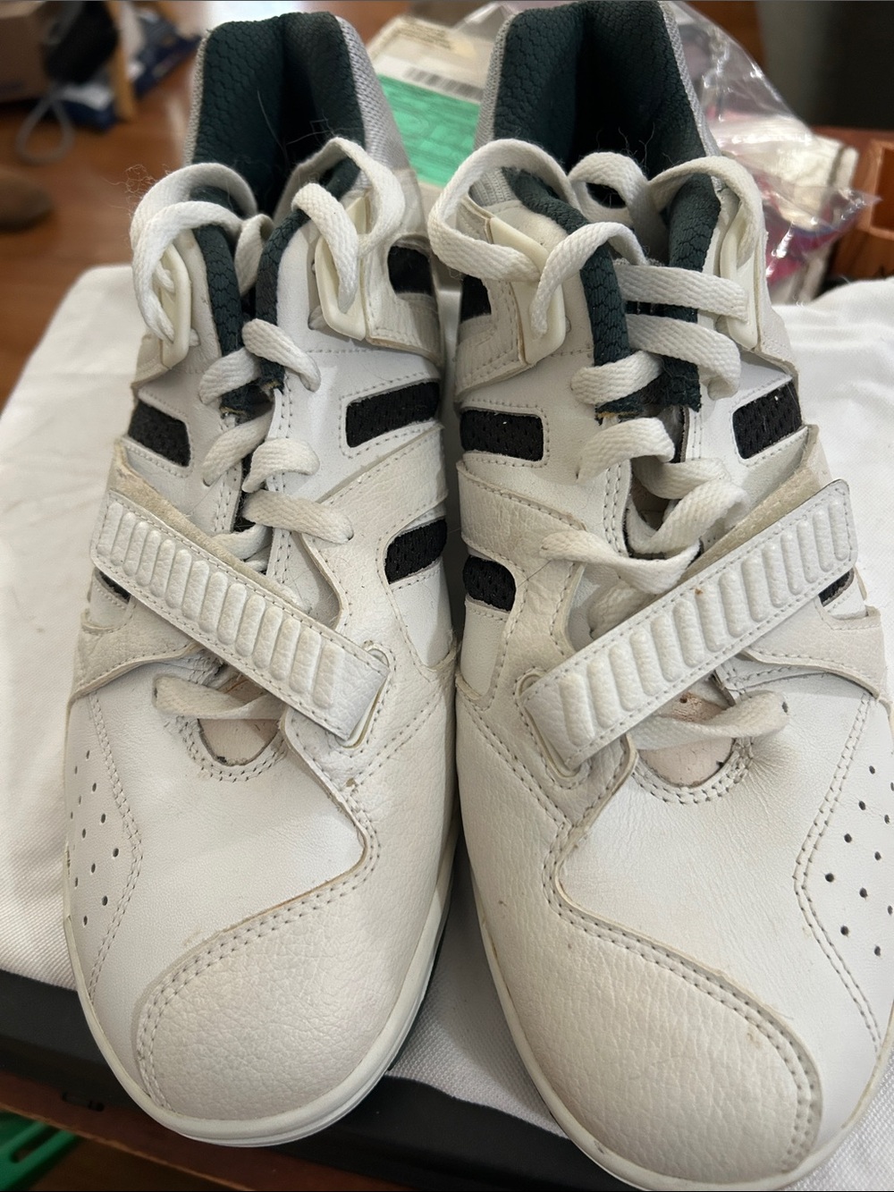 adidas vintage Torsion Athletic Shoes with Hook-and-Lock Strap 1998
